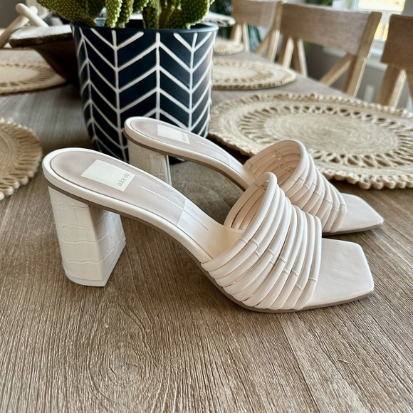 Dolce Vita Priana Mules Heels Square Toe Chunky Block 90's Cream Ivory Womens 10 - Picture 2 of 13
